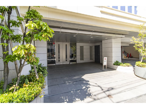 現地外観写真 繧オ繝ウ繧ッ繧ソ繧ケ蝗幄ーキ繝サ譖呎ゥ九Ν繝シ