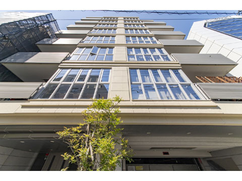 現地外観写真 繧オ繝ウ繧ッ繧ソ繧ケ蝗幄ーキ繝サ譖呎ゥ九Ν繝シ