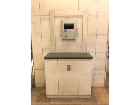 エントランス　オートロック