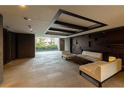 ロビー ●5B7A7079