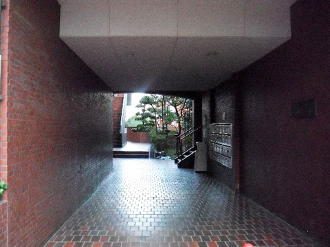 その他共用部 エントランス2