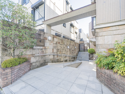 その他共用部 エントランス1