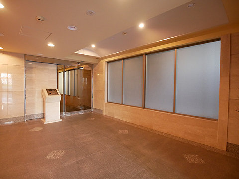 エントランス　P1100066