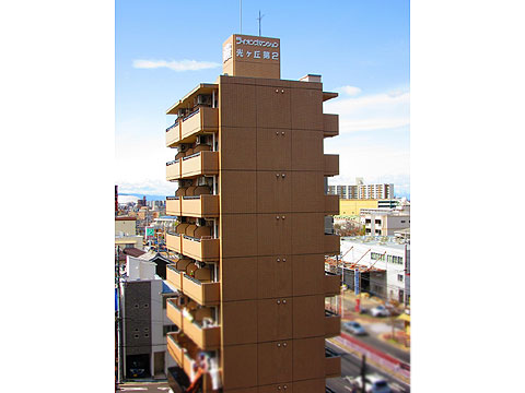 現地外観写真 建物外観(南東側)