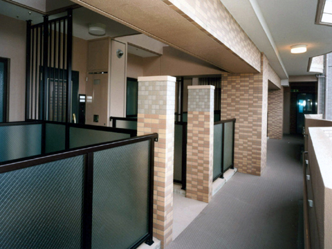 エントランス　エントランス