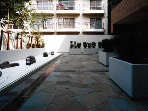 その他共用部 中庭