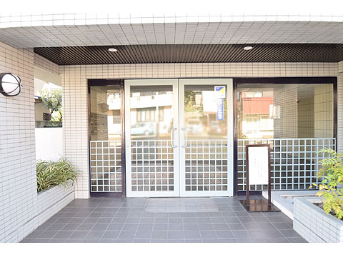 現地外観写真　エントランス