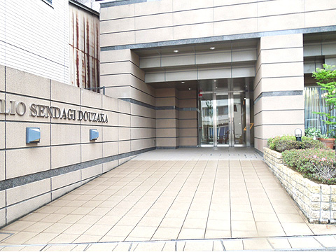 エントランス　エントランス