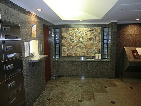 エントランス エントランス内