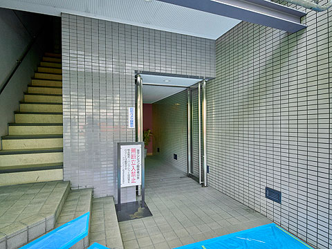 エントランス　