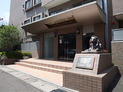 エントランス エントランス