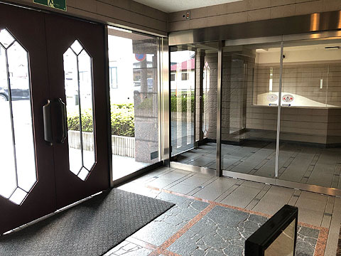 エントランス 風除室