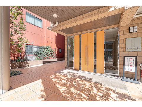 その他共用部 エントランス2