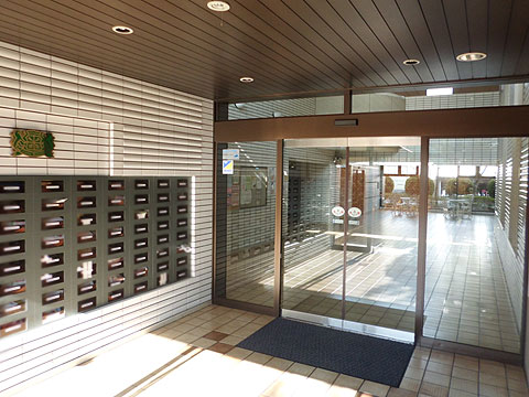 エントランス　エントランス