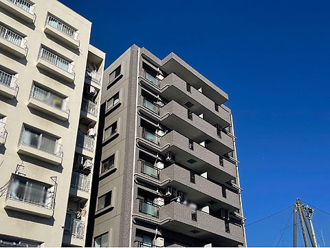 現地外観写真　外観（東側2）