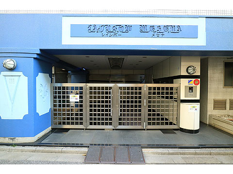 エントランス　エントランス