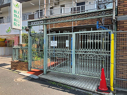 現地外観写真　1