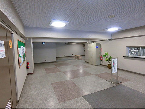 ロビー エントランス内部