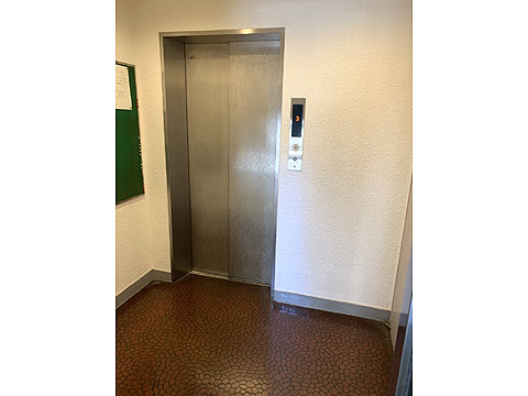 エントランス 外観