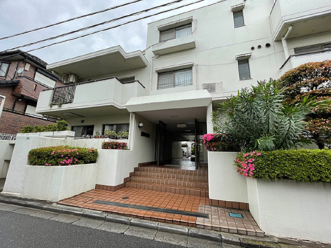 エントランス　エントランス外観