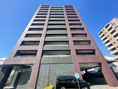 現地外観写真　外観（正面）