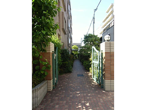 その他共用部　エントランス2