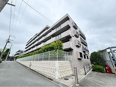 現地外観写真 南棟