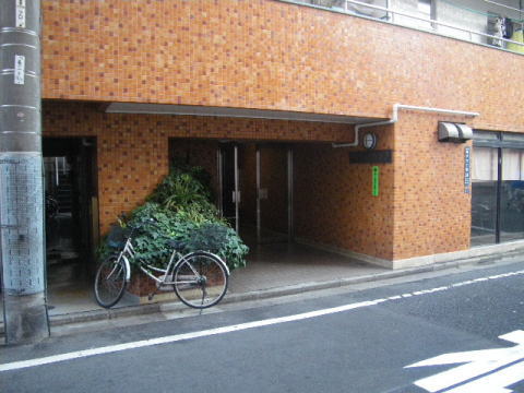 その他共用部 エントランス3