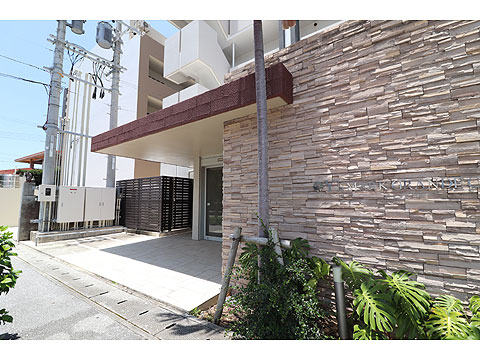 現地外観写真 エントランス