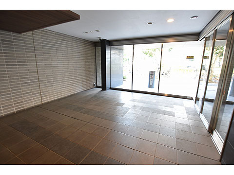 エントランス　エントランスホール