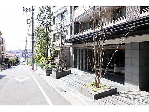 エントランス　IMG_7875