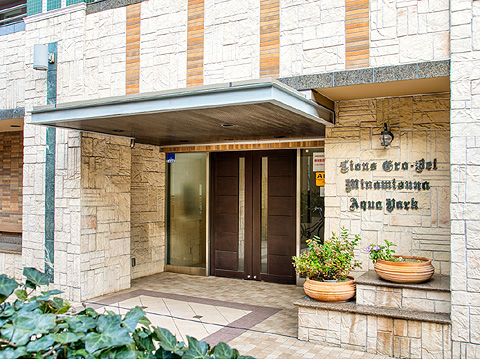 エントランス　エントランス