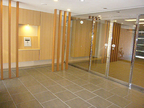 エントランス　オートロック