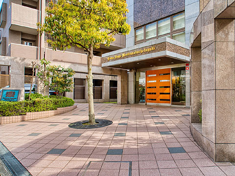 エントランス　アプローチ