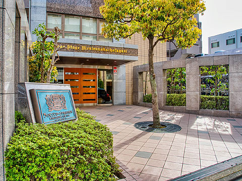 エントランス　アプローチ