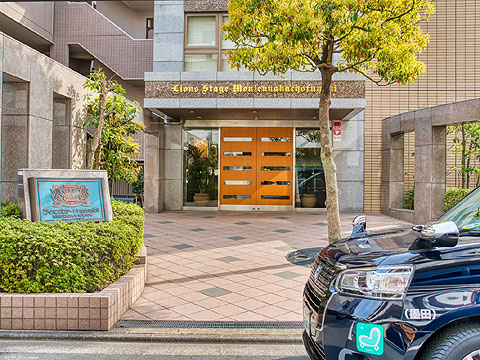 エントランス　アプローチ