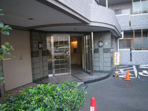 その他共用部 エントランス1