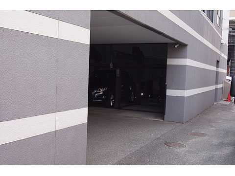 その他共用部　駐車場アプローチ