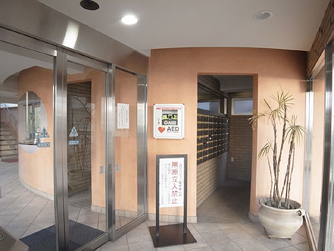 ロビー　風除室