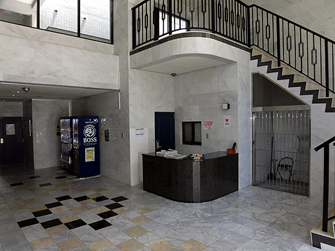 エントランス　エントランス