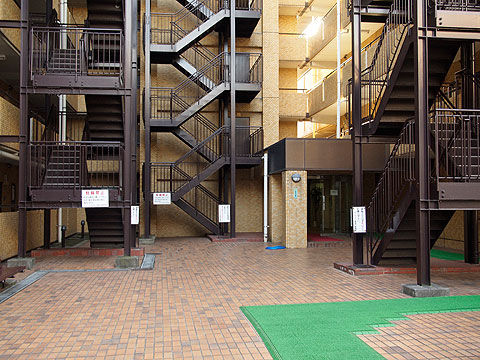 エントランス　エントランス2