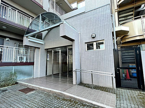 エントランス エントランス