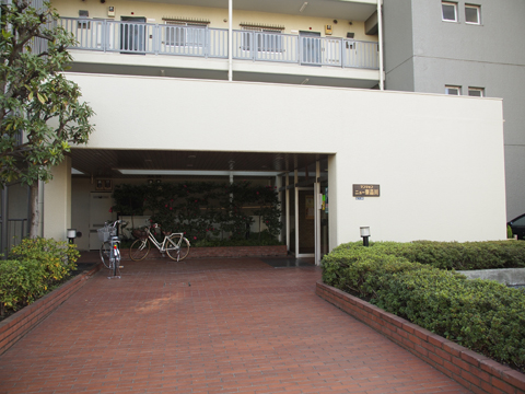 その他共用部　エントランス2