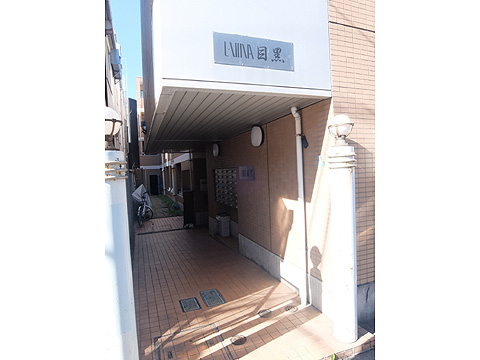 エントランス エントランス