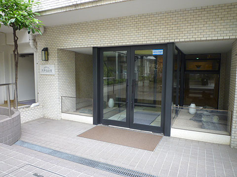 エントランス　エントランス