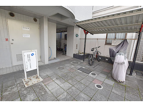 その他共用部　バイク置場（空き状況は担当までご質問ください）