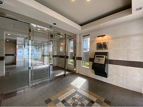 エントランス　エントランス