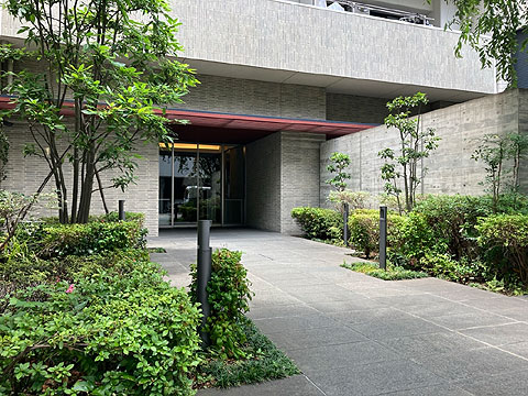 エントランス エントランス