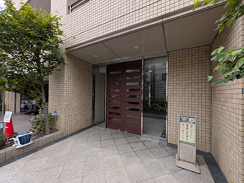 エントランス　エントランス