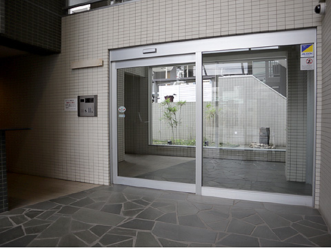 エントランス 風除室